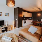 The Horseshoe With Parking By Interhome * Bredene