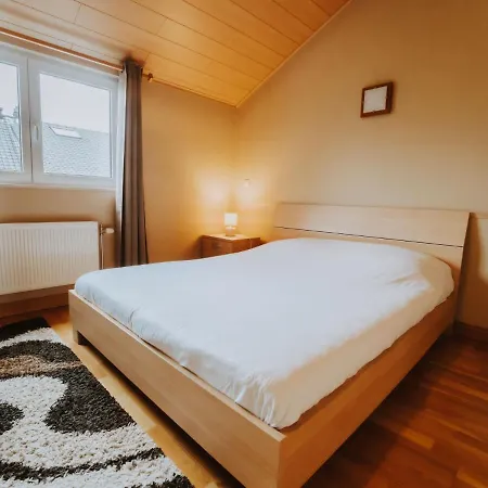 The Horseshoe With Parking By Interhome Appartement