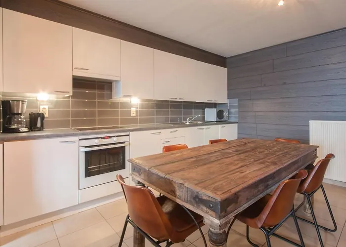 The Horseshoe With Parking By Interhome *